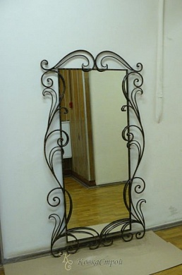 Кованое зеркало №26 в Екатеринбурге фото