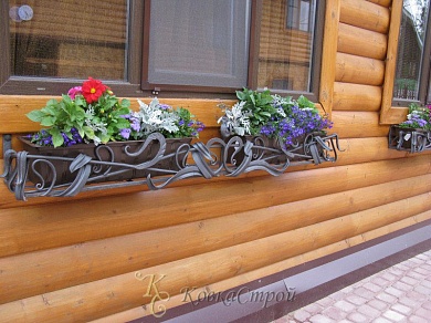 Кованая подставка для цветов №130 в Екатеринбурге фото