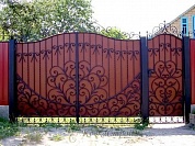 334. Ворота в Екатеринбурге фото
