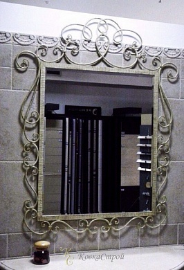 Кованое зеркало №43 в Екатеринбурге фото